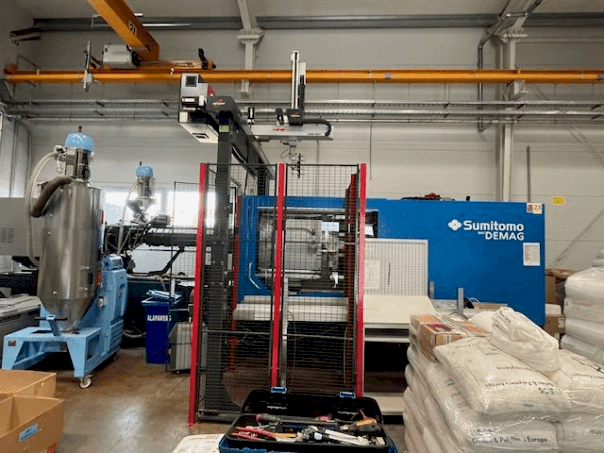 Frontansicht der SUMITOMO SHI DEMAG IntElect2 500/920-2200 Maschine