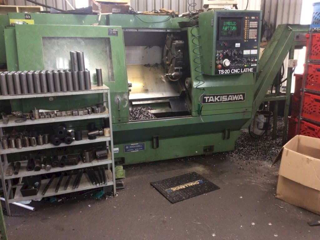 Frontansicht der Takisawa TS-20 Maschine