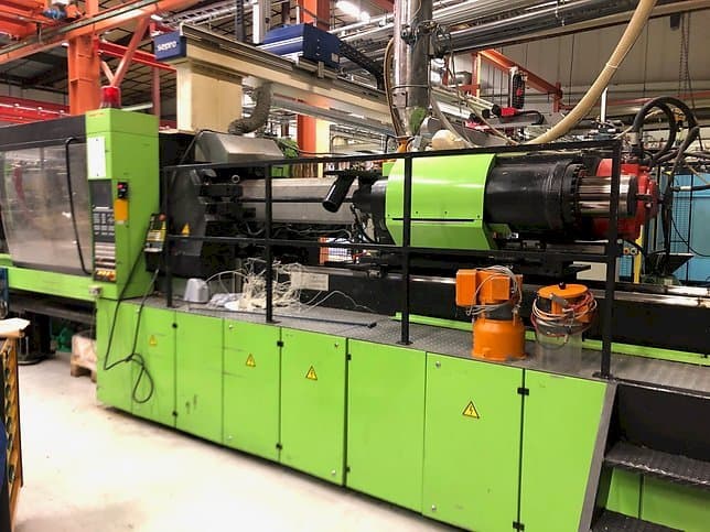 Frontansicht der Engel ES 3550/400 HL Maschine