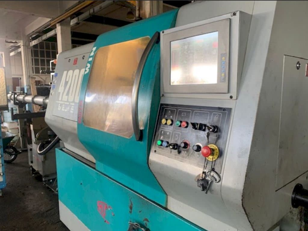 Frontansicht der Mupem Win 4200 Maschine