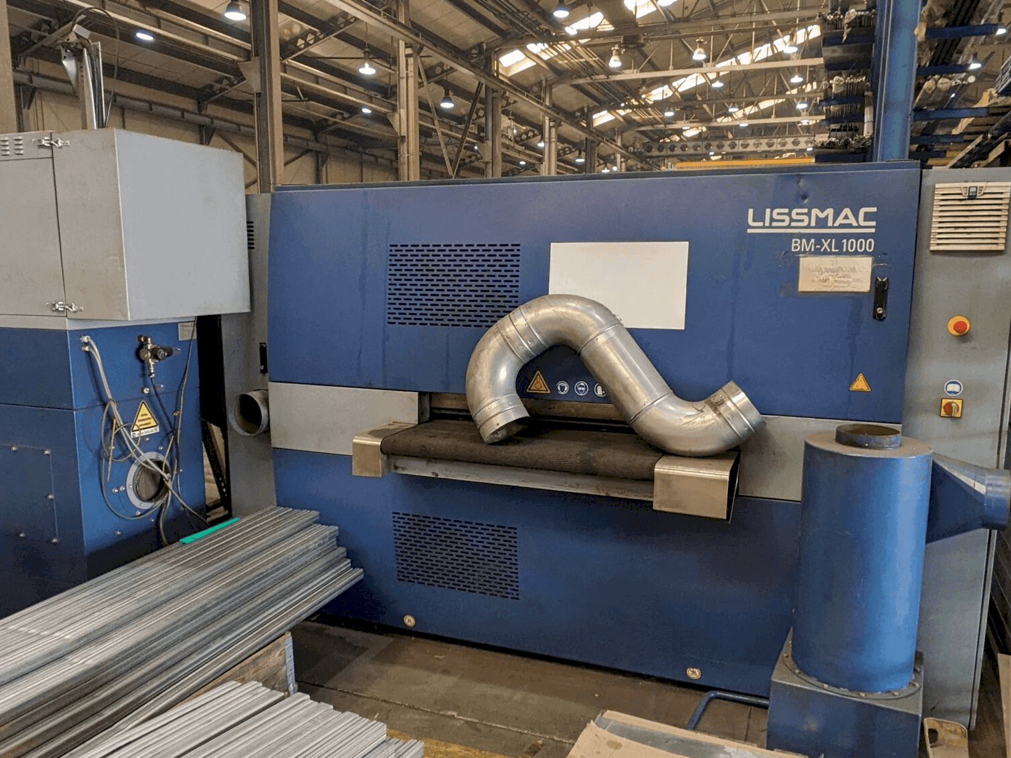 Frontansicht der LISSMAC SBM XL 1000 S2B2  Maschine