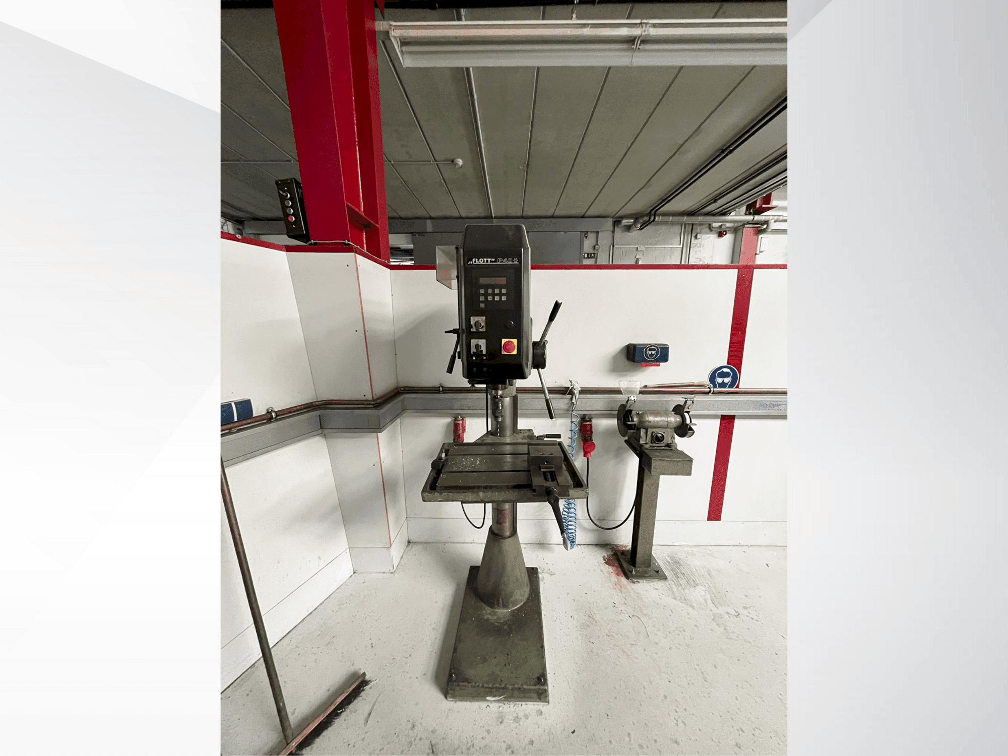 Frontansicht der Hahn+Kolb Flott P40 Maschine