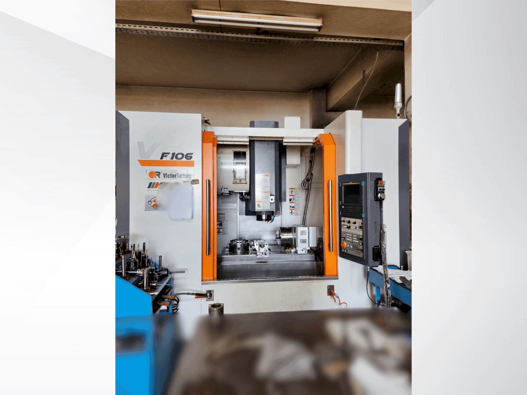 Frontansicht der VICTOR TAICHUNG Taichung Vcenter F106 Maschine