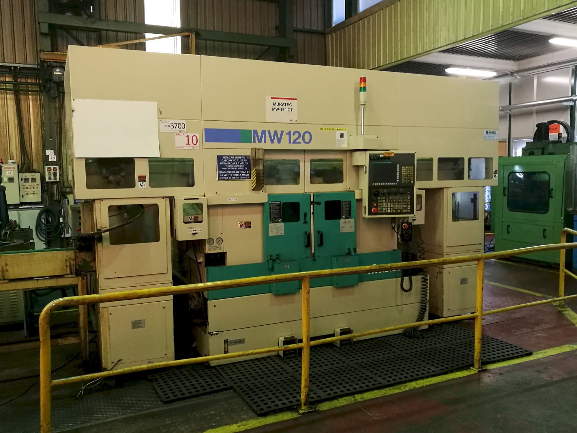Frontansicht der MURATA Muratec MW 120 Maschine