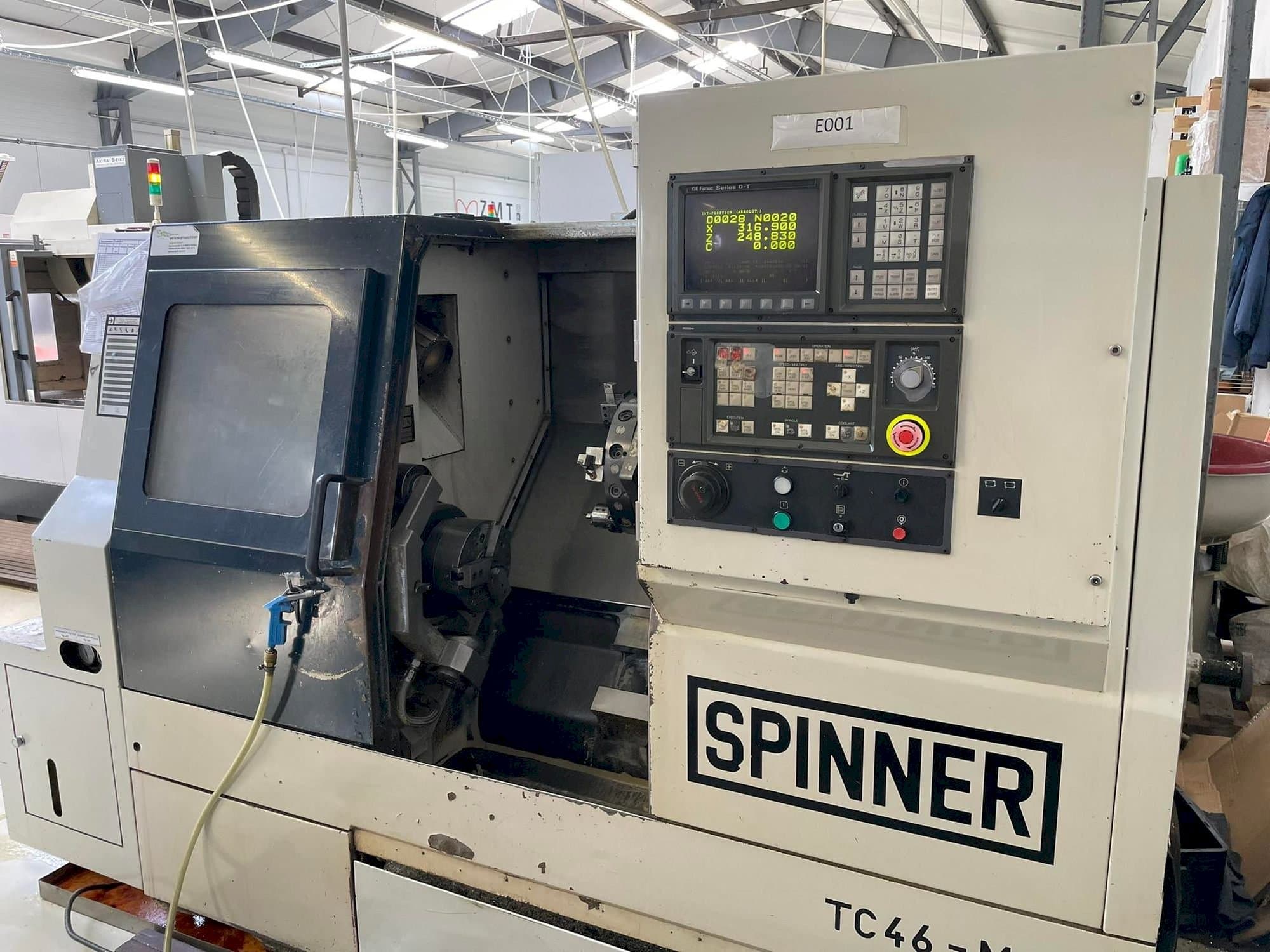 Frontansicht der SPINNER TC46 MC  Maschine