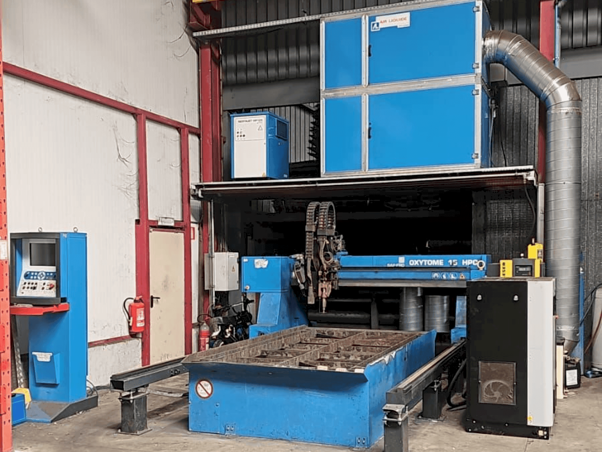 Frontansicht der SAF Oxytome 15 HPC Maschine