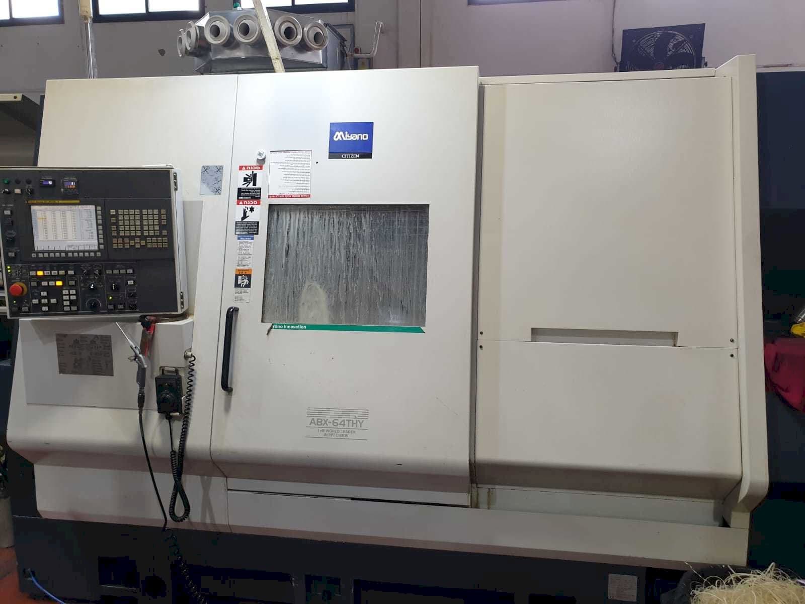 Frontansicht der Miyano ABX-64THY Maschine
