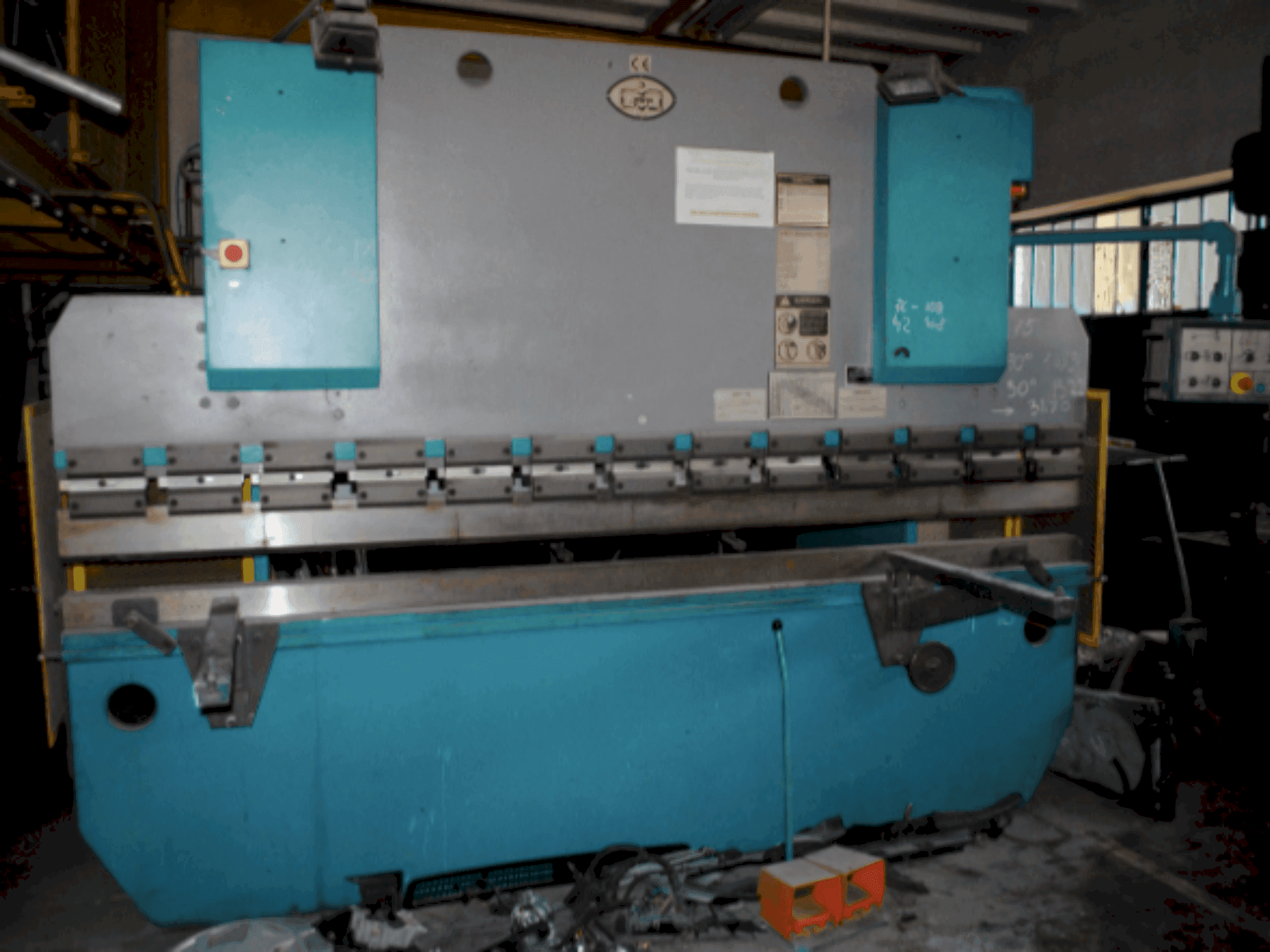 Frontansicht der PIT 63/30SB  Maschine