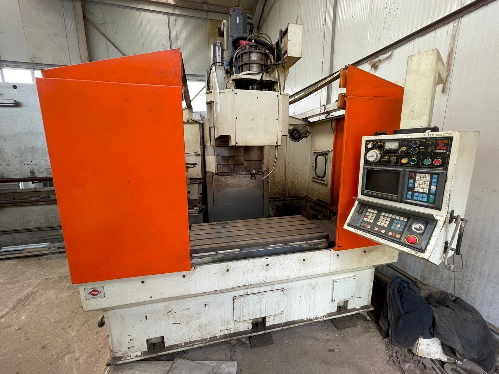 Frontansicht der Sigma MISSION 3 Maschine