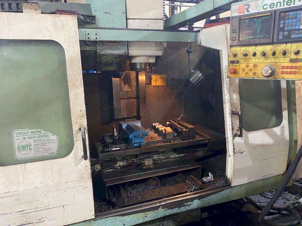 Frontansicht der Victor V Centre-80 Maschine