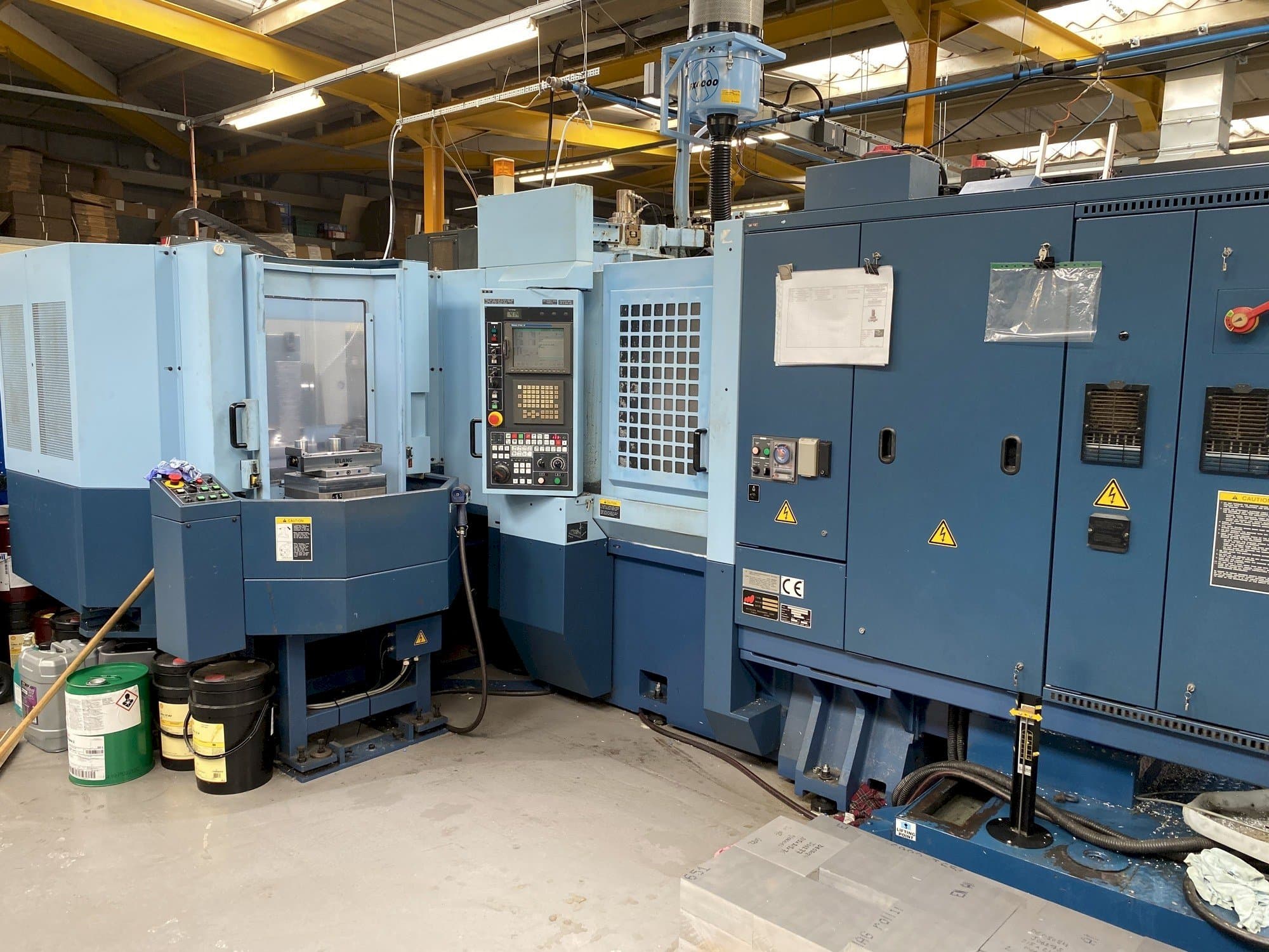Frontansicht der Matsuura H-Plus 300 Maschine