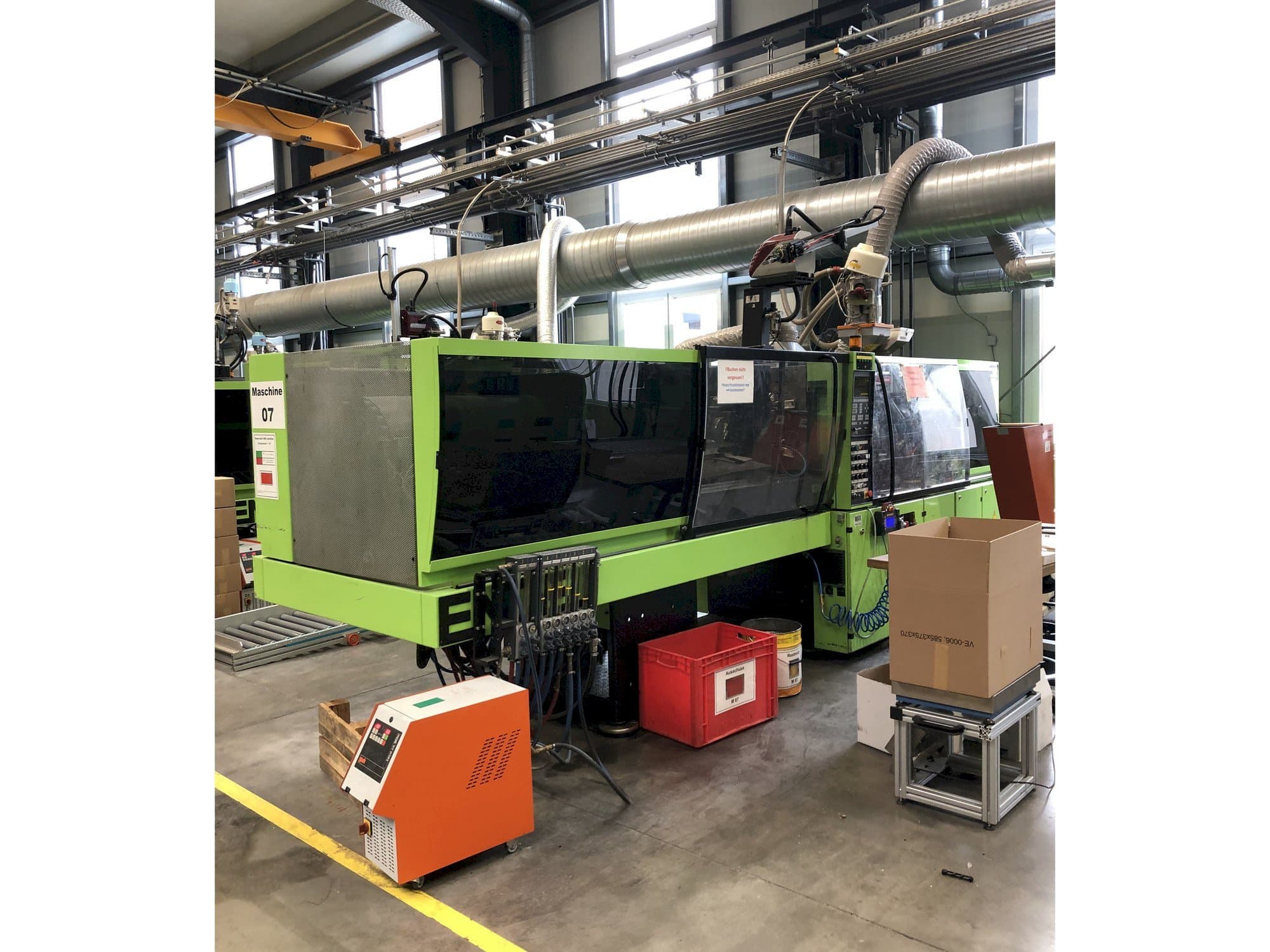 Frontansicht der Engel ES 1050 / 150 HL Maschine