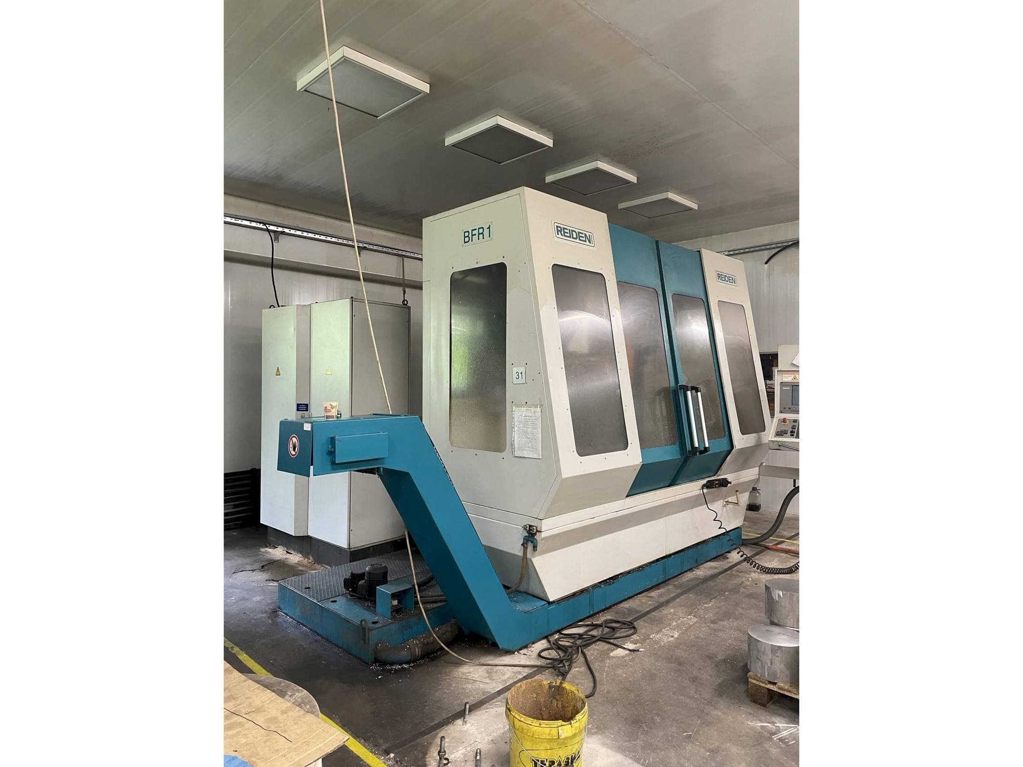 Frontansicht der Reiden BFR 1  Maschine