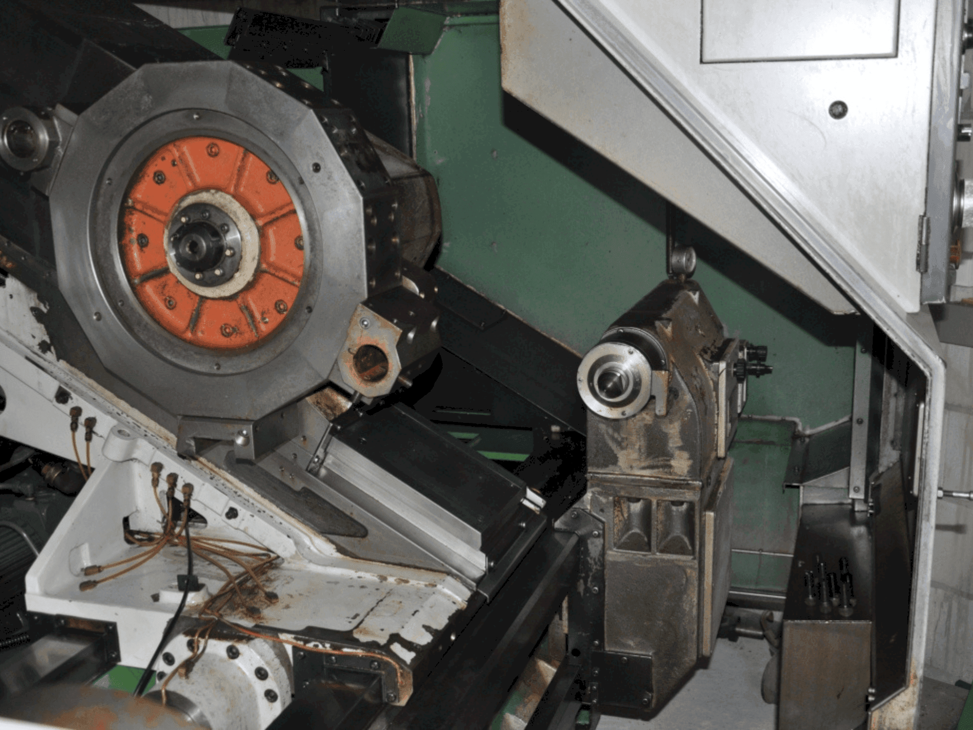 Frontansicht der Mazak QT 35 N x 1000  Maschine