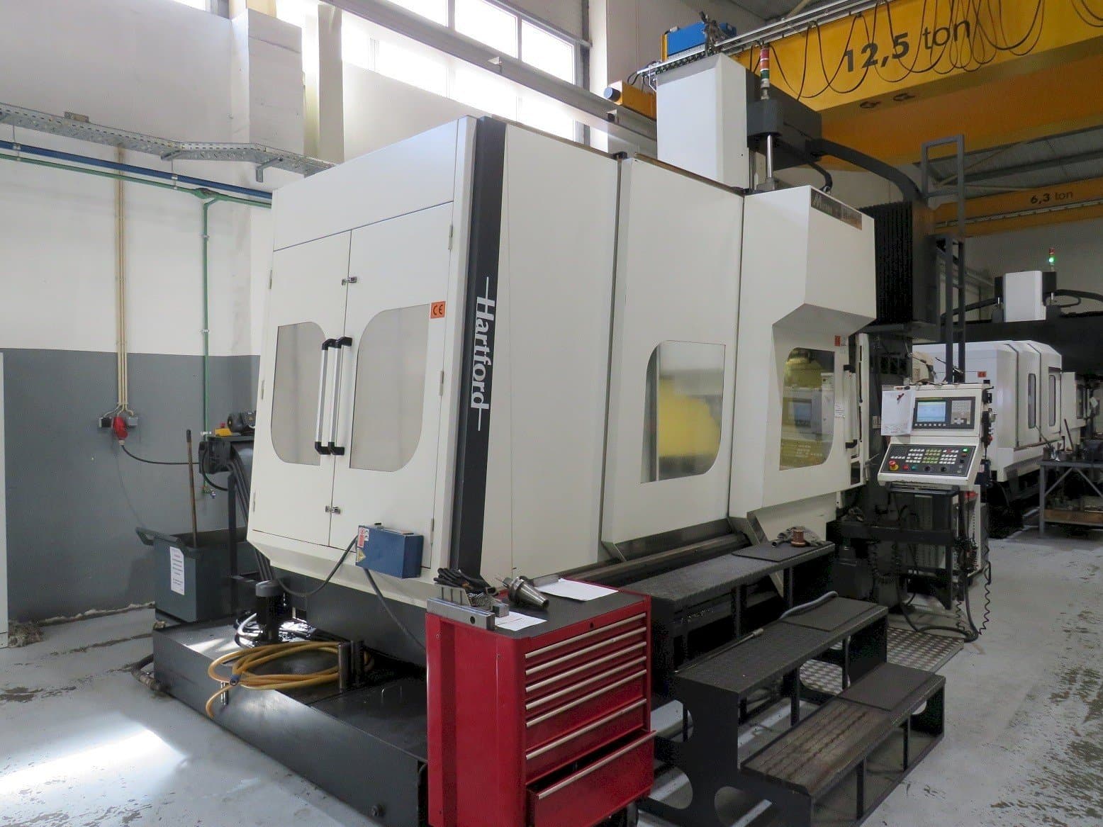 Frontansicht der Hartford HEP 2150  Maschine