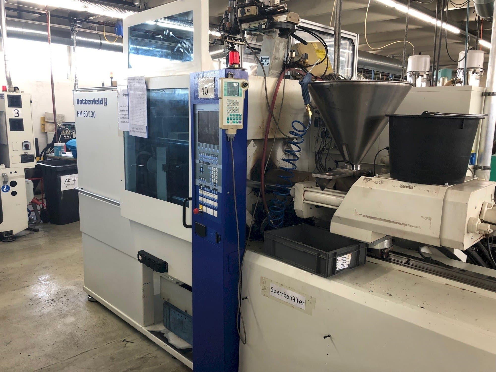 Frontansicht der Battenfeld HM 60/130 S  Maschine