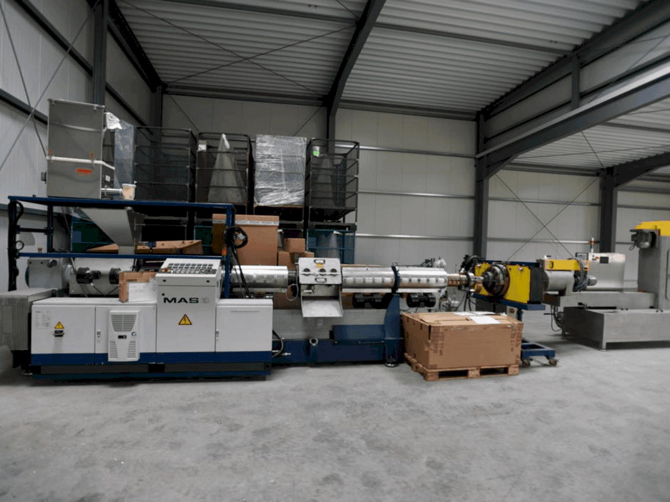 Frontansicht der MAS 120E Maschine