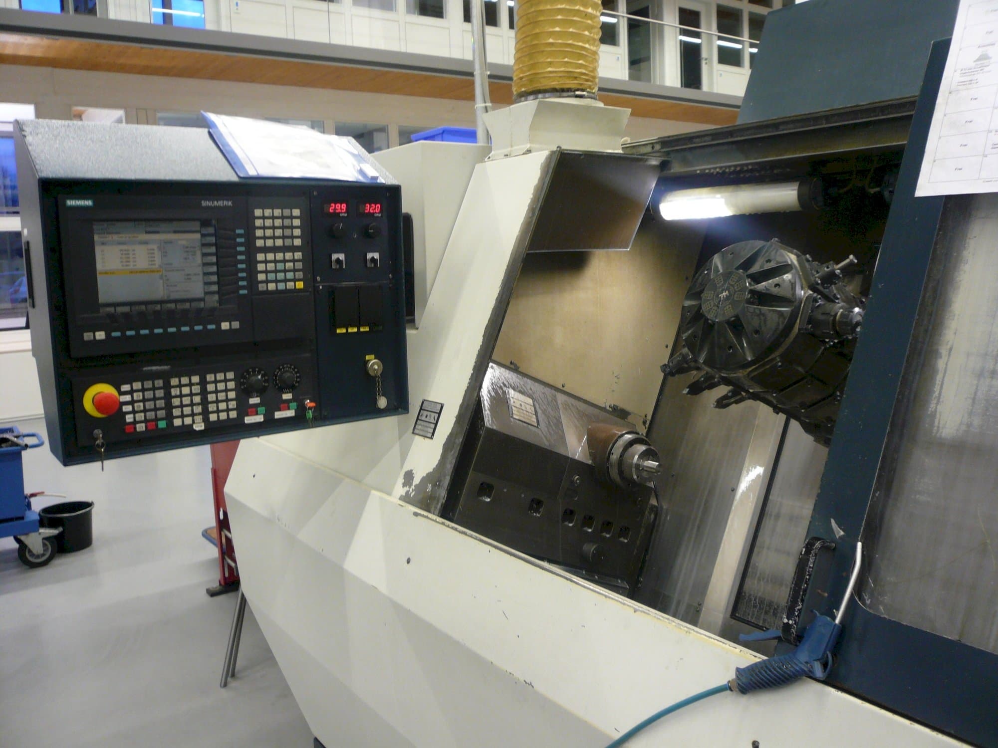 Frontansicht der SPINNER TM  Maschine