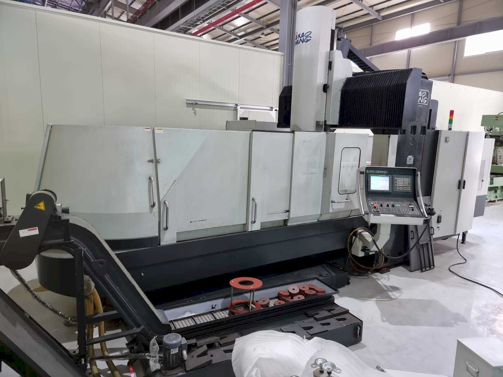 Frontansicht der KAOMING KMC-3000SV  Maschine