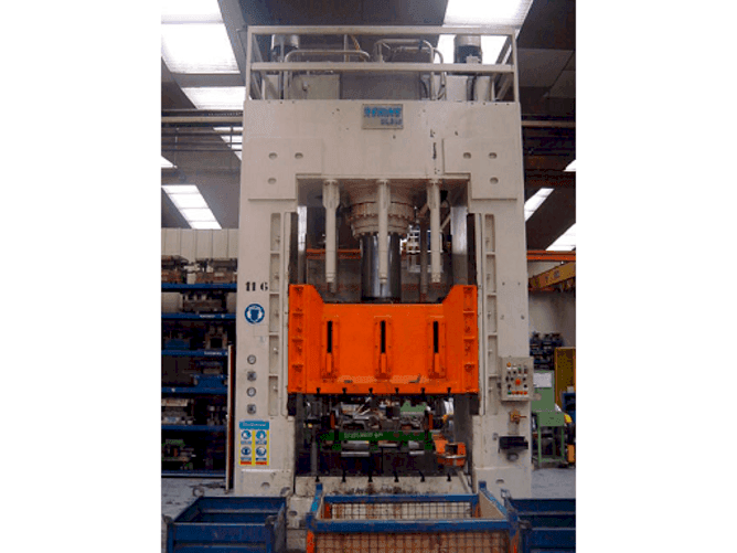 Frontansicht der REHINE 91/A300 Maschine