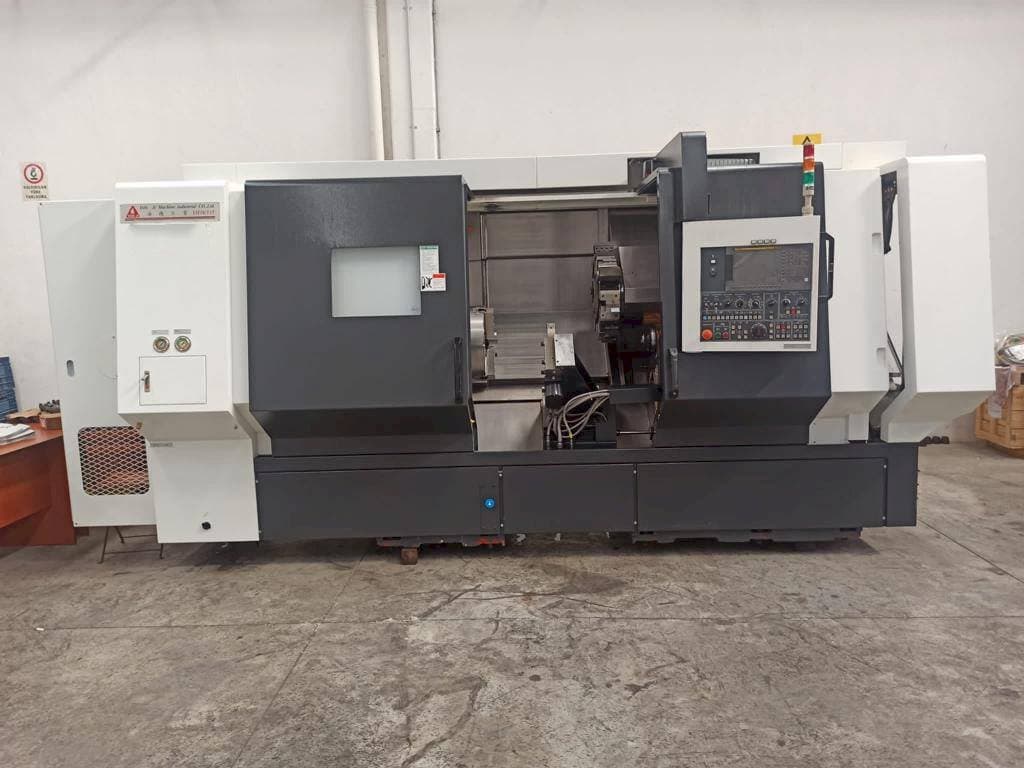 Frontansicht der YOU JI Yv 36/135  Maschine