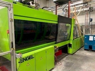 Frontansicht der Engel ES 750 H330W / 250 HL-2F Maschine