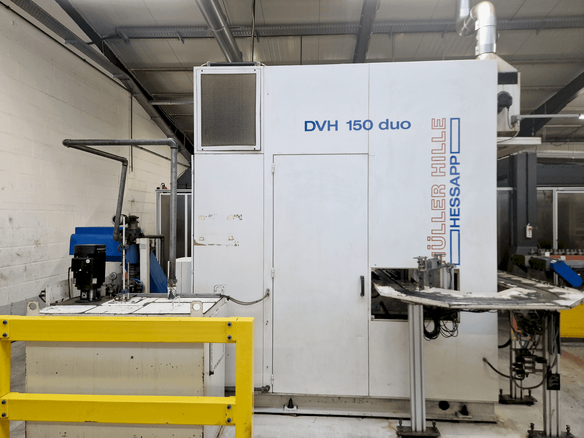 Frontansicht der HULLER HILLE DVH 150 Duo  Maschine