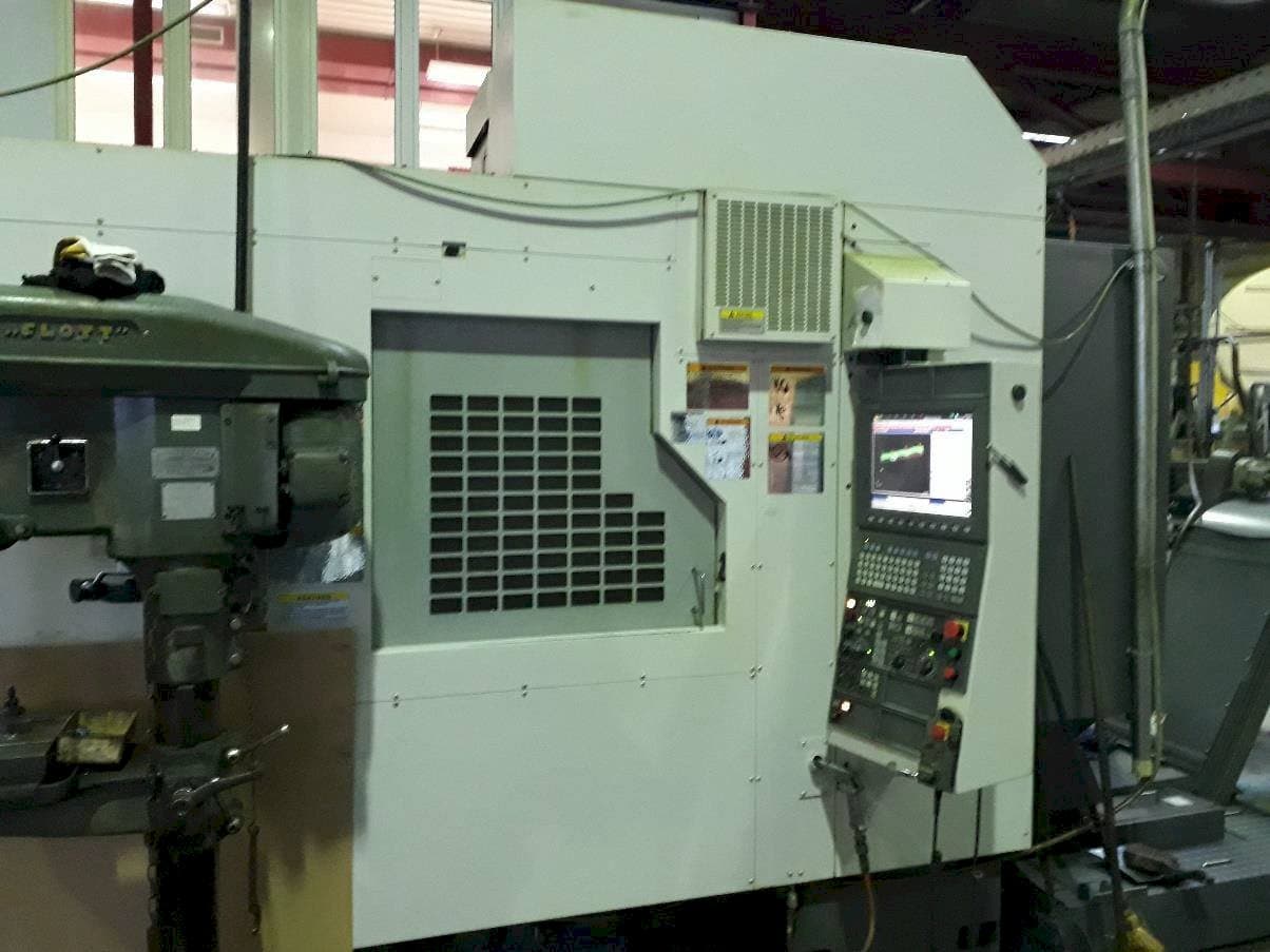 Frontansicht der Okuma ACE Center MF-46VA Maschine
