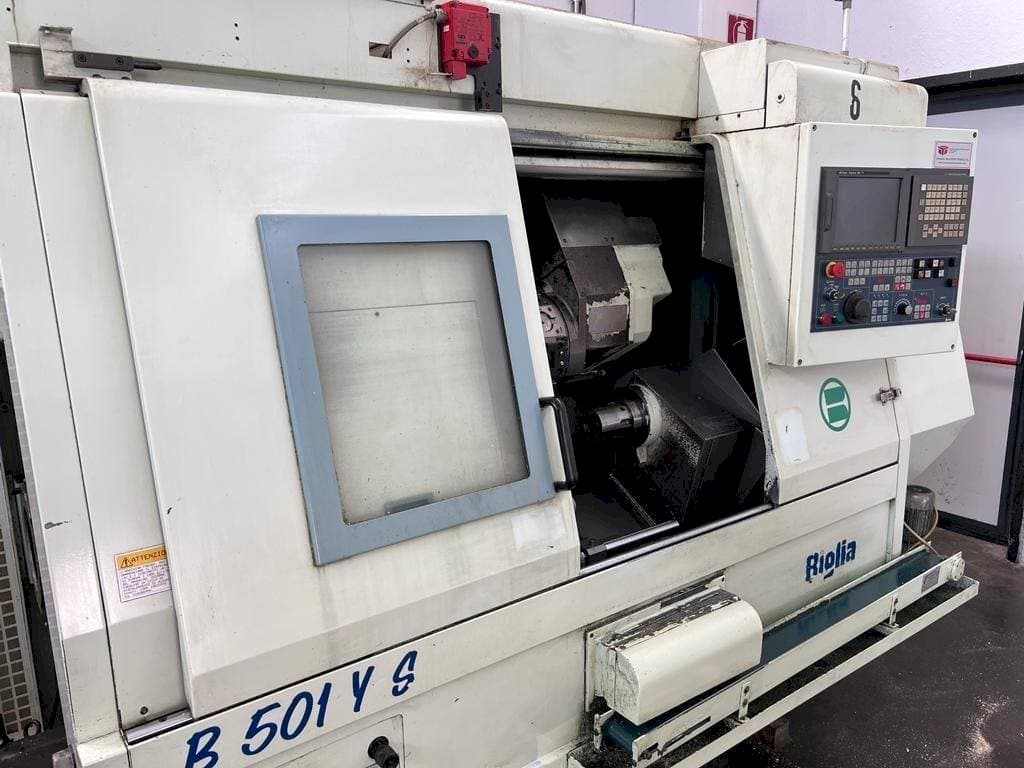 Frontansicht der Biglia B501YS Maschine
