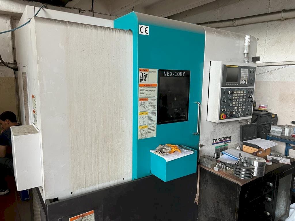 Frontansicht der Takisawa NEX-108Y  Maschine