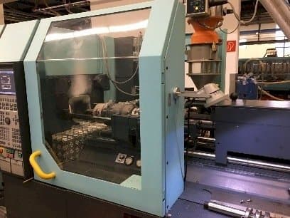 Frontansicht der DEMAG Ergotech- Compact 1250 - 440 Maschine