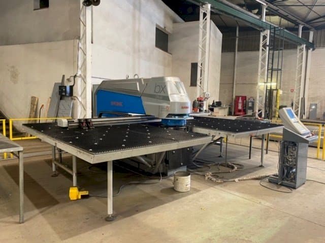 Frontansicht der Euromac Mbx6 Plus Maschine