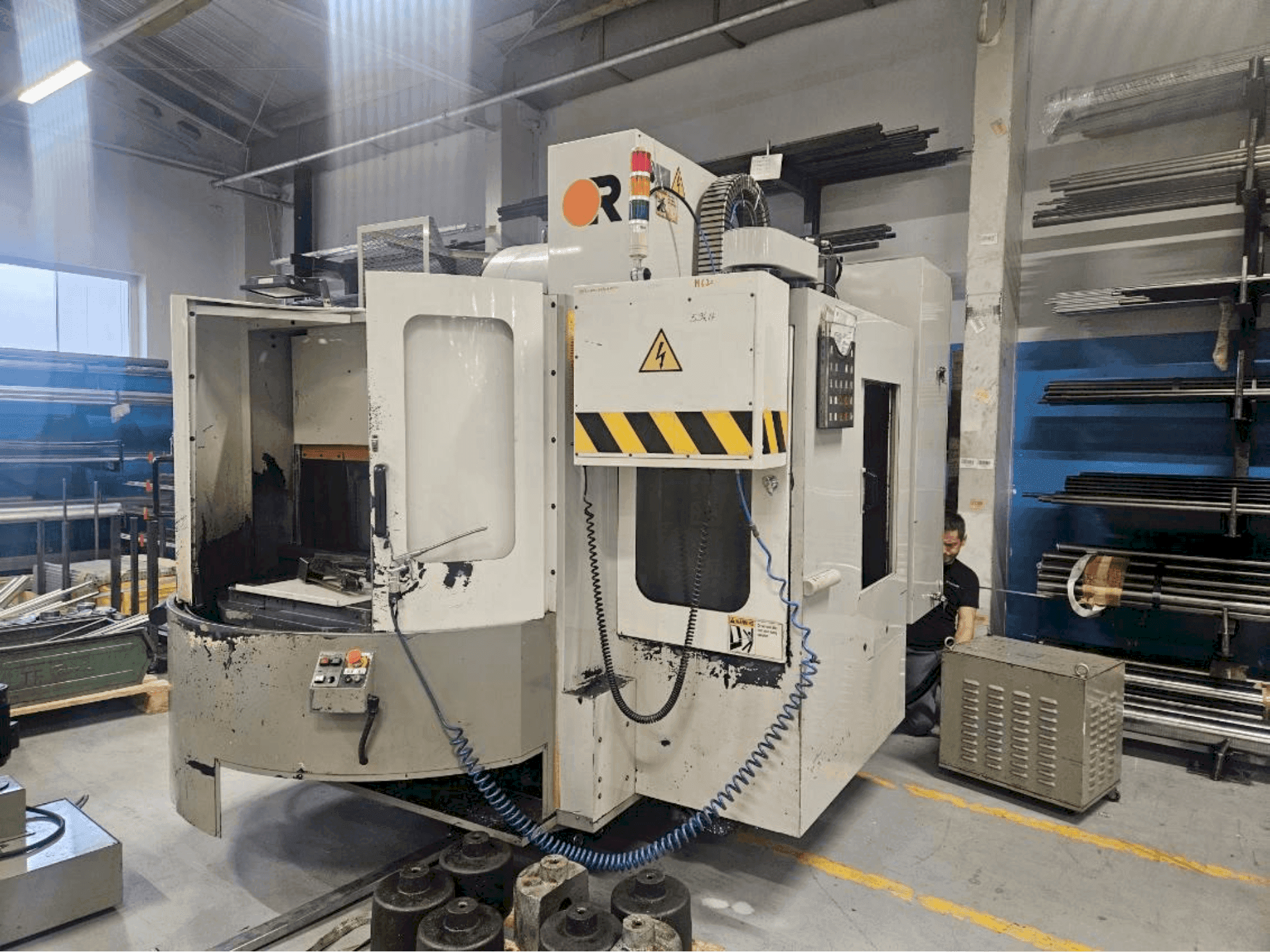 Frontansicht der Victor Vcenter 70 - APC Maschine