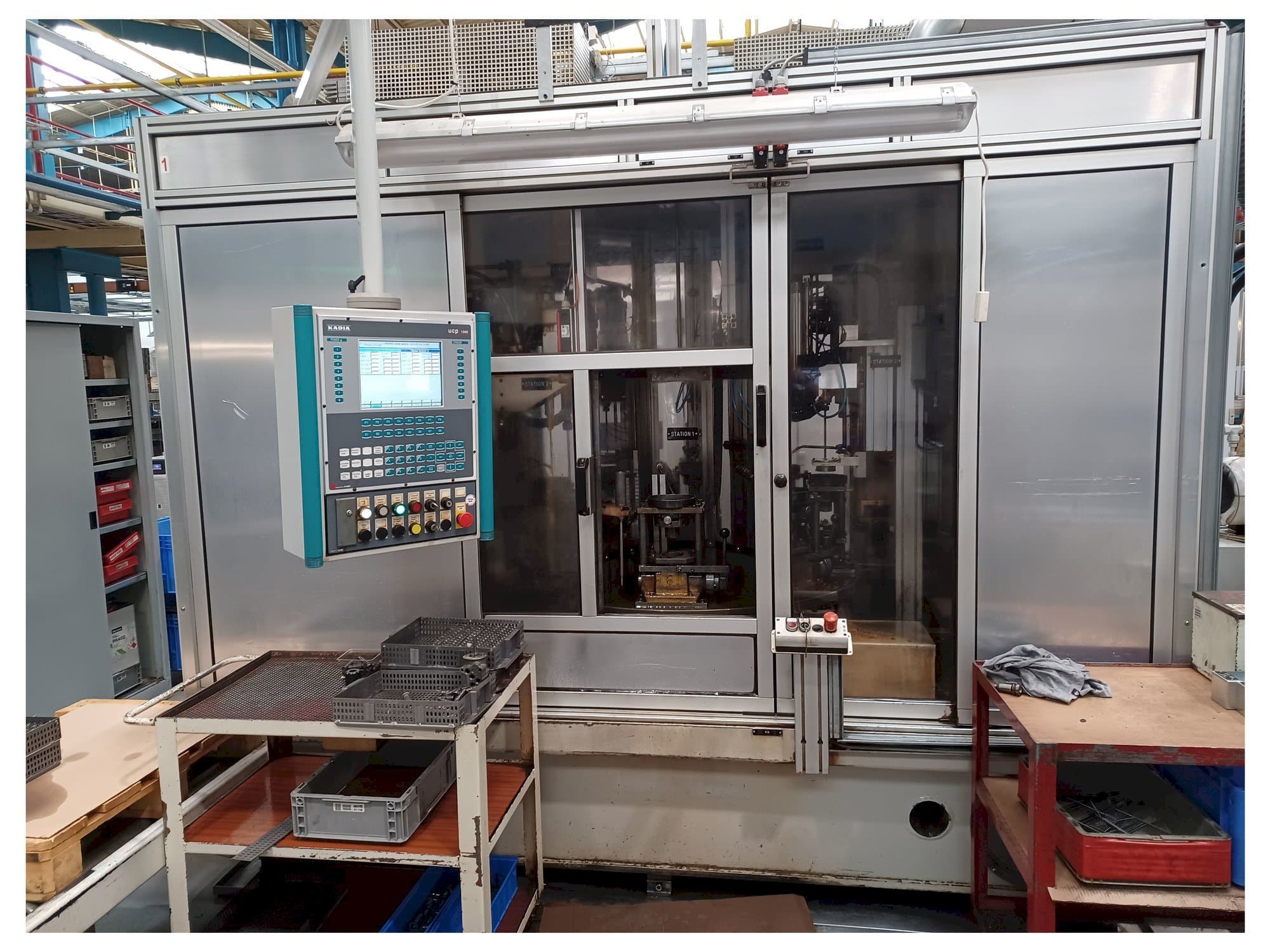 Frontansicht der KADIA 2PH 60/250R Maschine