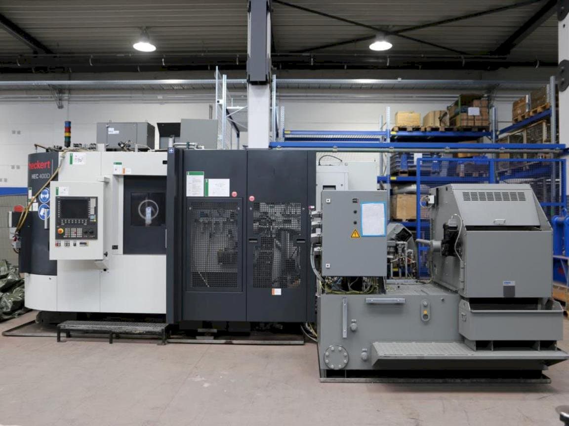 Frontansicht der Heckert HEC 400D  Maschine