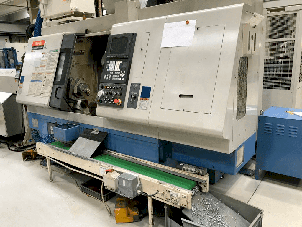 Frontansicht der Mazak Integrex 100 II SY Maschine