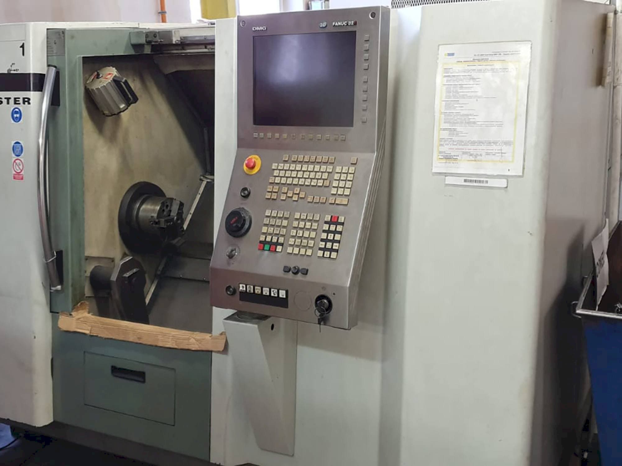 Frontansicht der Gildemeister CTX 210 Maschine