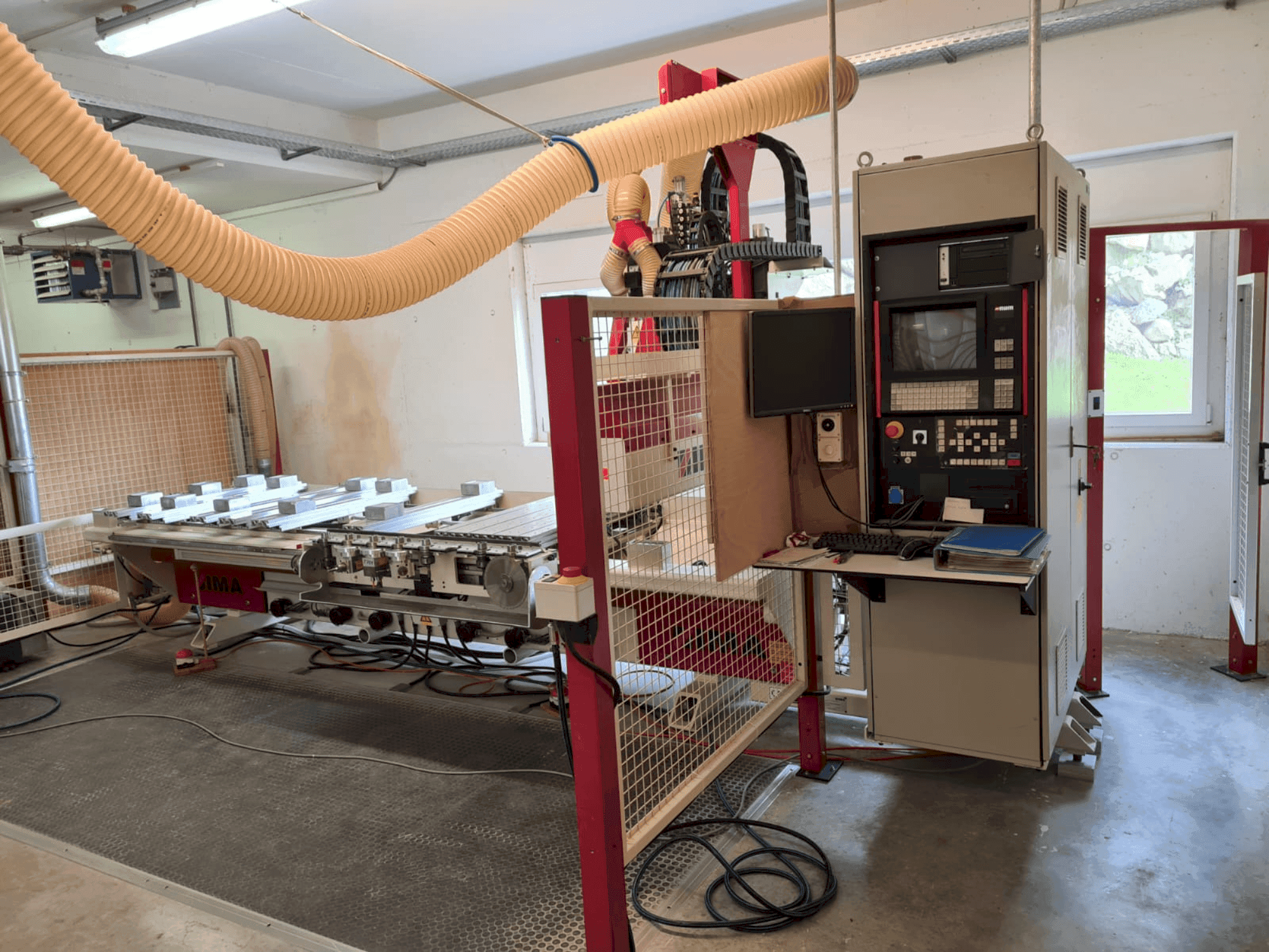 Frontansicht der IMA BIMA 310 120/300  Maschine