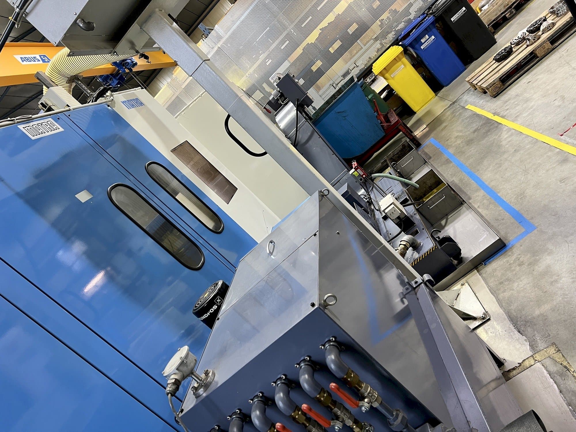 Frontansicht der OKK Kch 500 - 8 Tische Maschine