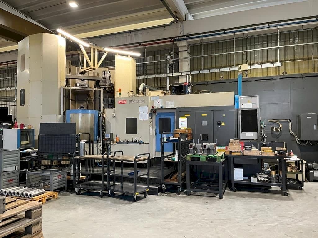 Frontansicht der TOYODA FH63S Maschine