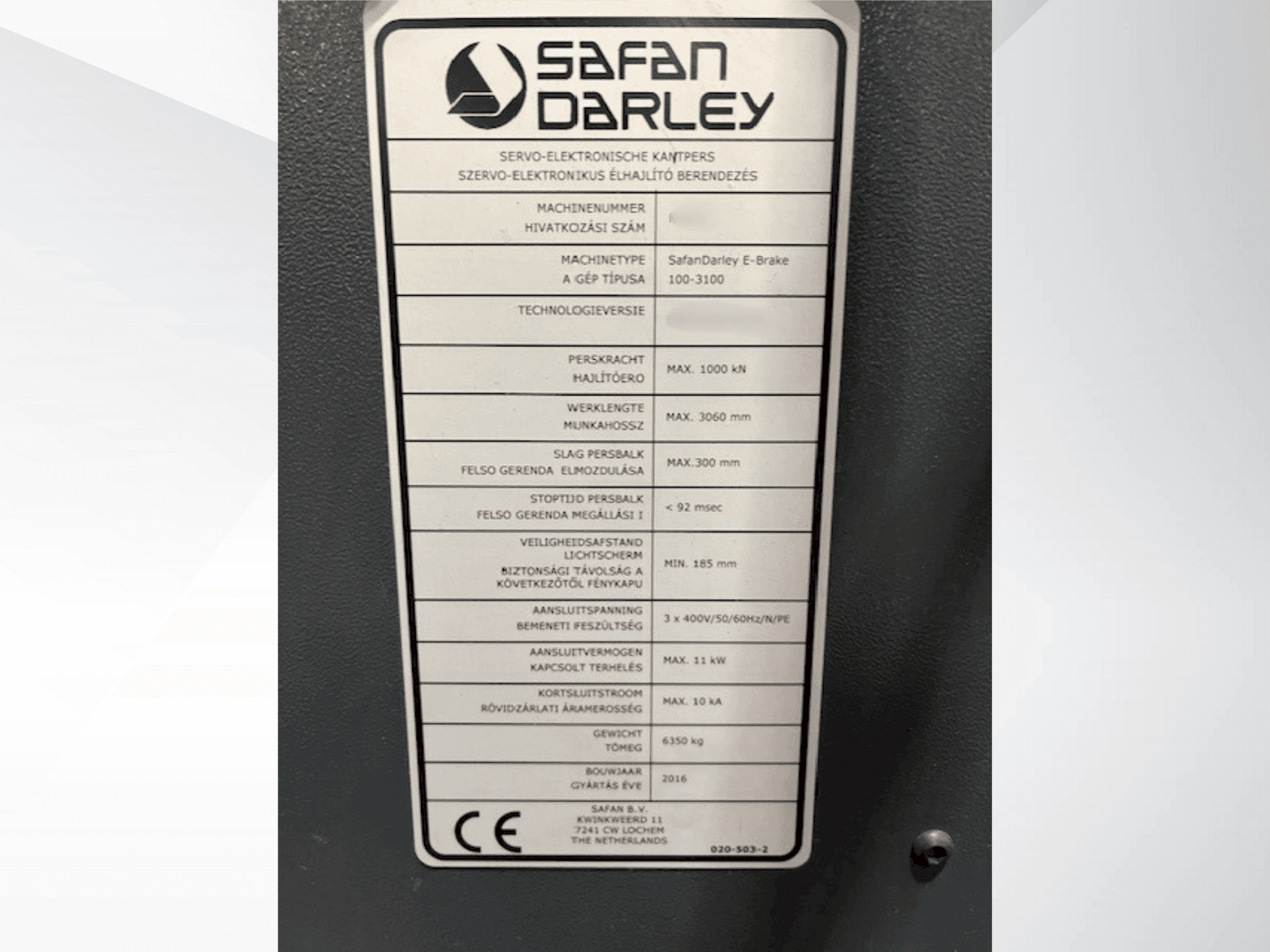 Frontansicht der Safan E Brake 100 3100  Maschine