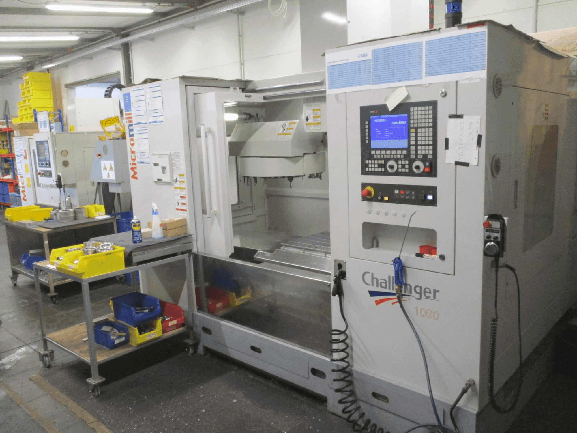 Frontansicht der BUFFALO Micromill Challenger MM-1000 Maschine