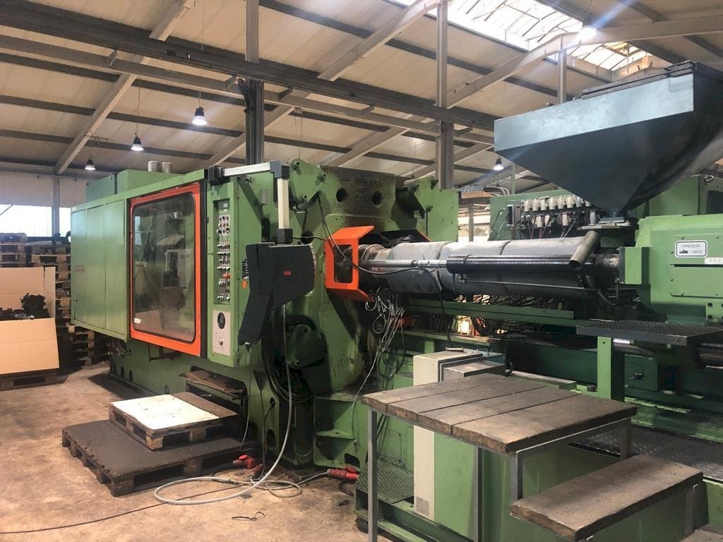 Linke Seitenansicht der Windsor W1000 Maschine