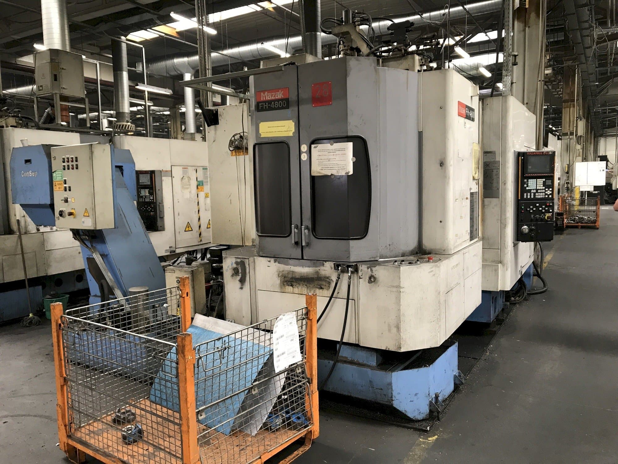Frontansicht der Mazak FH-4800 40T Maschine