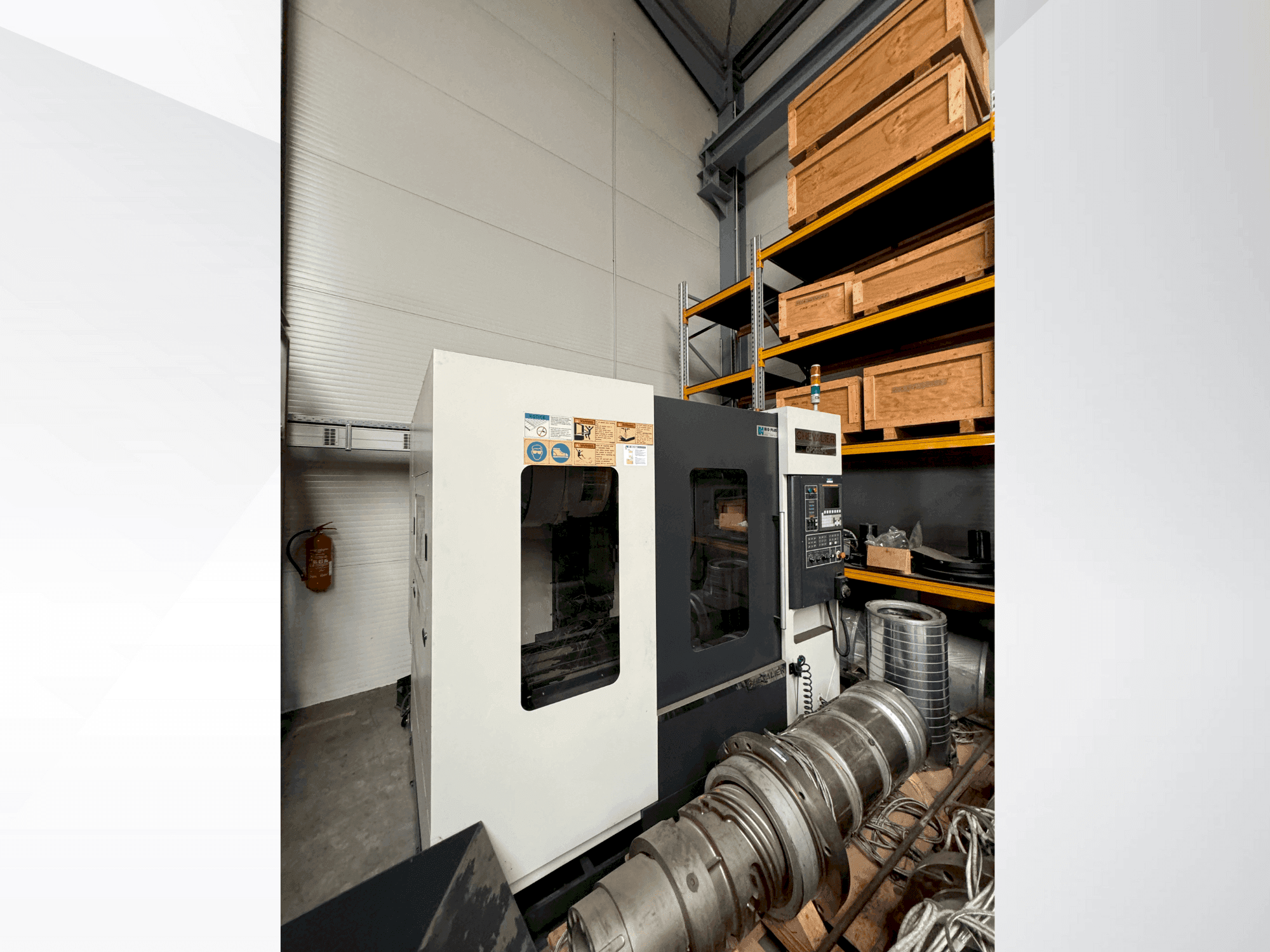 Frontansicht der Chevalier QP2033-L (2015)  Maschine
