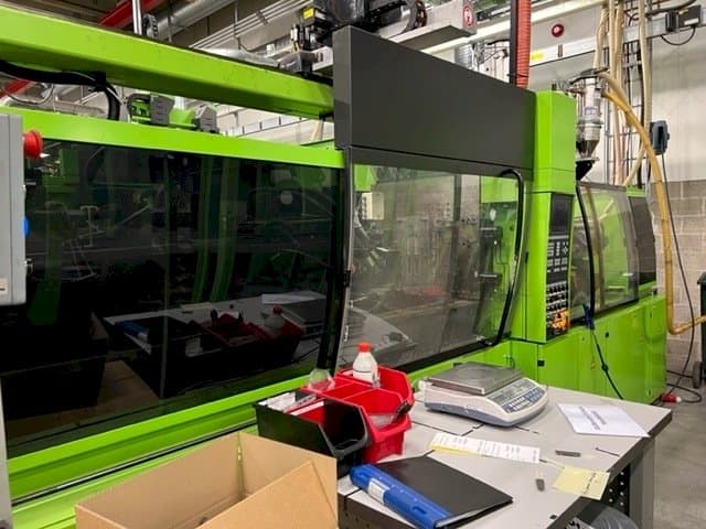 Frontansicht der Engel ES 650H200W / 125 HL-2F Maschine