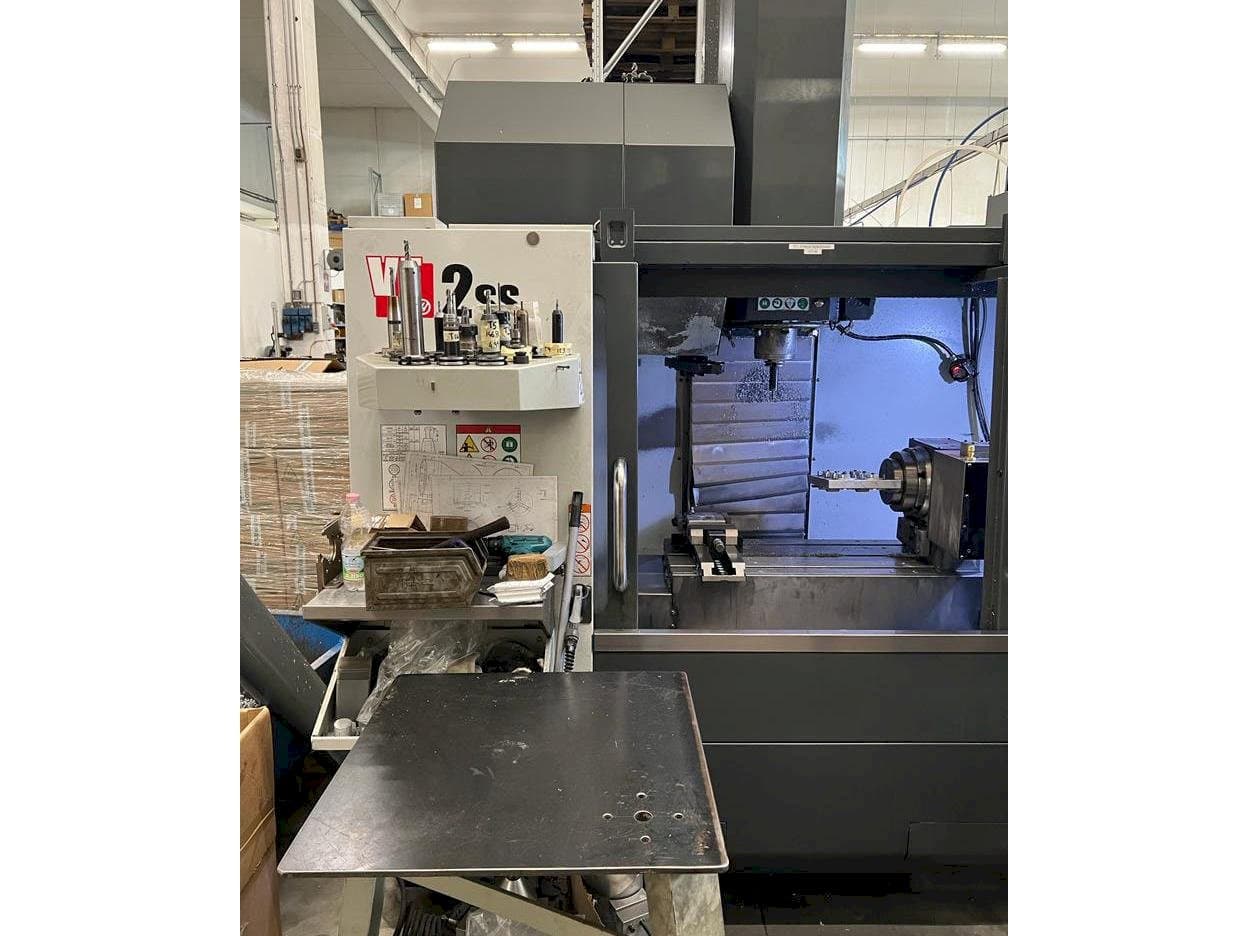 Frontansicht der HAAS VF-2SS Maschine