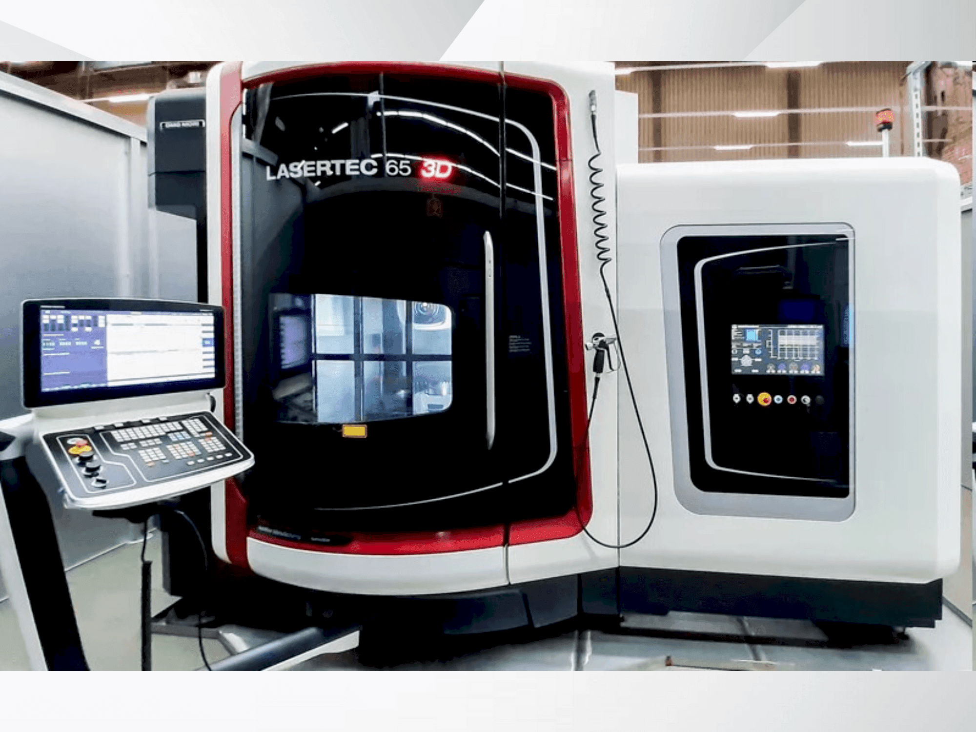 Frontansicht der DMG MORI Lasertec 65 Maschine