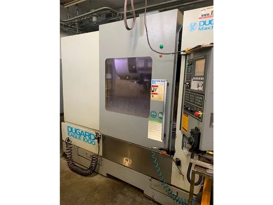 Frontansicht der Dugard Eagle 1000 Maschine