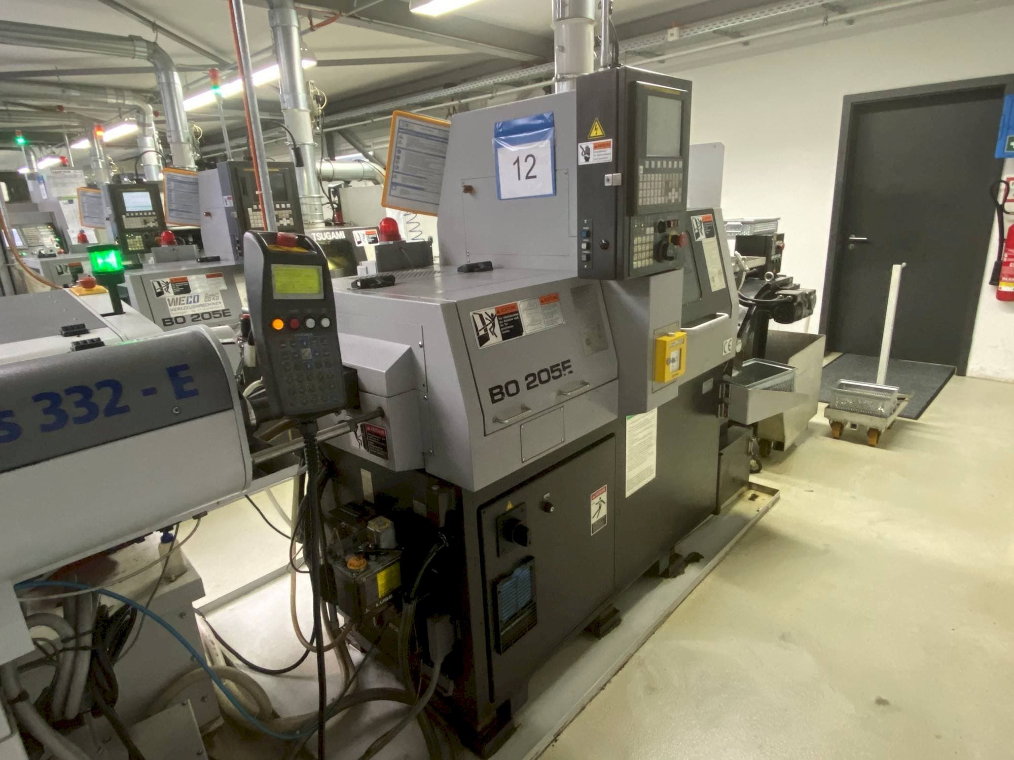 Frontansicht der TSUGAMI Bo205 Eii Maschine